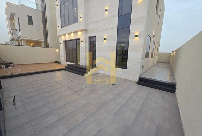 124267331 - Property Image 3