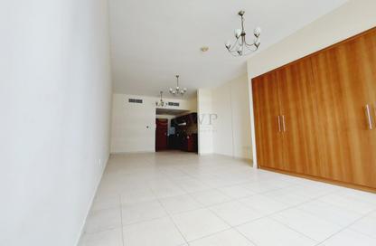 شقة - 1 للإيجار في سكاي كورتس تاور D - أبراج سكاي كورتس - مجمع دبي ريزيدنس - دبي
