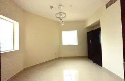 Apartment - 1 Bedroom - 2 Bathrooms for rent in New Dubai Gate 1 - JLT Cluster Q - Jumeirah Lake Towers - Dubai