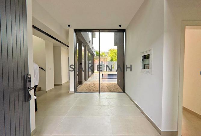 105993683 - Property Image 3