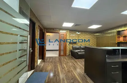 مكتب - استوديو للايجار في مركز الدانة - المرقبات - ديرة - دبي