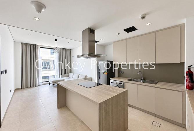 Fully Bright| Furnished 1BHK with All Amenties