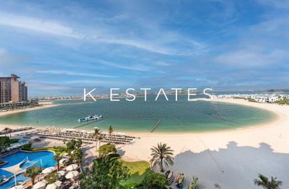 Apartment - 2 - 3 for rent in Al Haseer - Shoreline Apartments - Palm Jumeirah - Dubai
