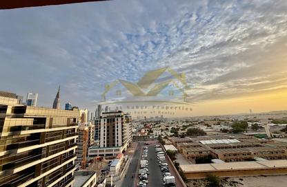 Apartment - 1 Bedroom - 2 Bathrooms for rent in Jumeirah Garden City - Al Satwa - Dubai