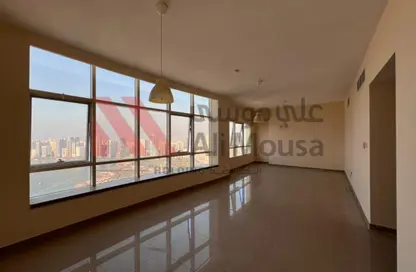 Apartment - 2 Bedrooms - 4 Bathrooms for rent in Ali Mousa Tower 1 - Al Majaz 2 - Al Majaz - Sharjah