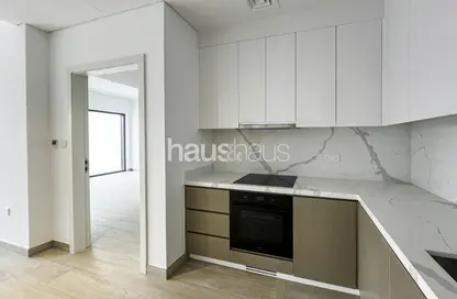 Apartment - 2 Bedrooms - 2 Bathrooms for rent in Koro One - Jumeirah Garden City - Al Satwa - Dubai