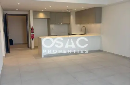 Apartment - 2 Bedrooms - 2 Bathrooms for rent in Al Jazi 3 - Madinat Jumeirah Living - Umm Suqeim - Dubai