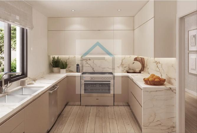 76562101 - Property Image 3