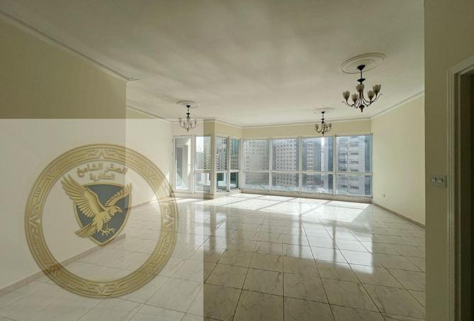 92707871 - Property Main Image