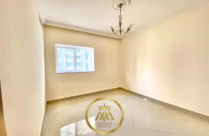 شقة - غرفة نوم - 1 حمام للايجار في شارع التعاون - التعاون - الشارقة