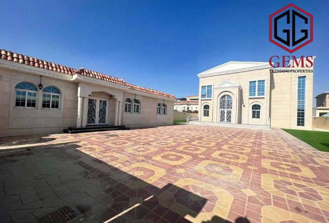 141927803 - Property Image 2