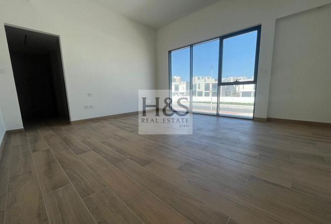 73112062 - صورة العقار 3