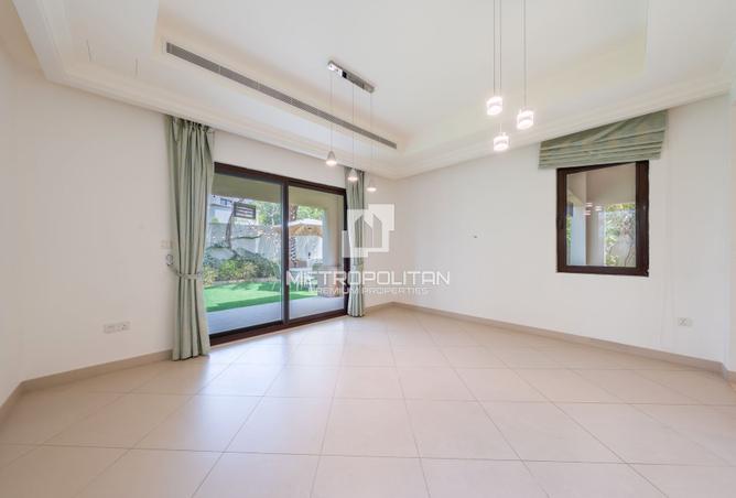 120163460 - Property Image 3