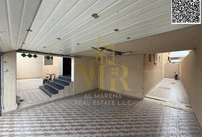 83231828 - Property Image 3