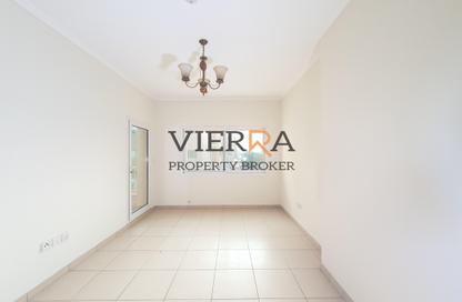 Apartment - 2 - 2 for sale in Mazaya 13 - Queue Point - Liwan - Dubai