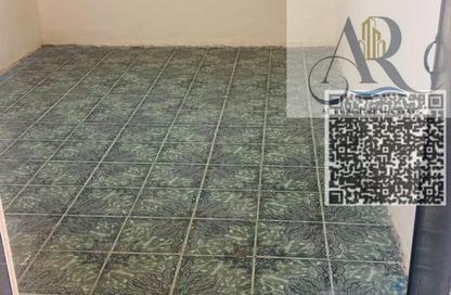 سكن عمال - استوديو - 7+ للايجار في المنطقة الصناعية رقم 4 - المنطقة الصناعية بالشارقة - الشارقة