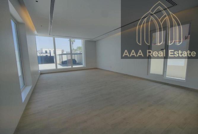 81944147 - Property Image 2