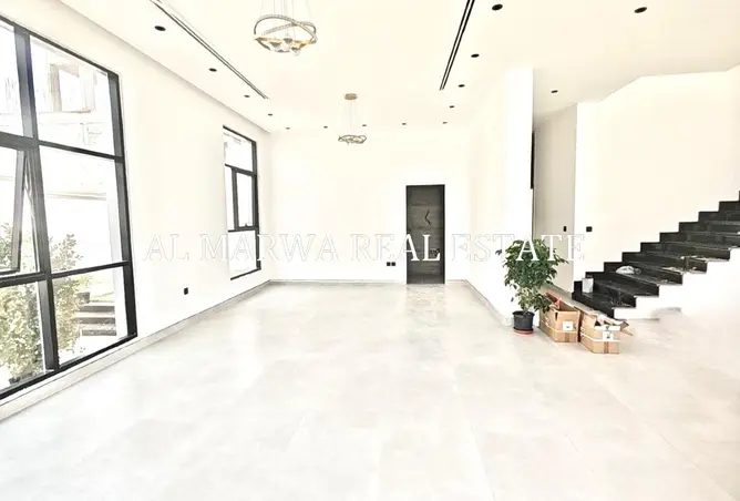 156021838 - Property Image 3