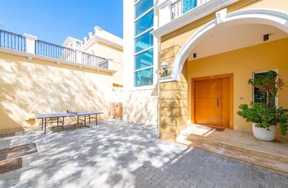 Villa - 4 - 4 for sale in Legacy Nova Villas - District 9 - Jumeirah Park - Dubai