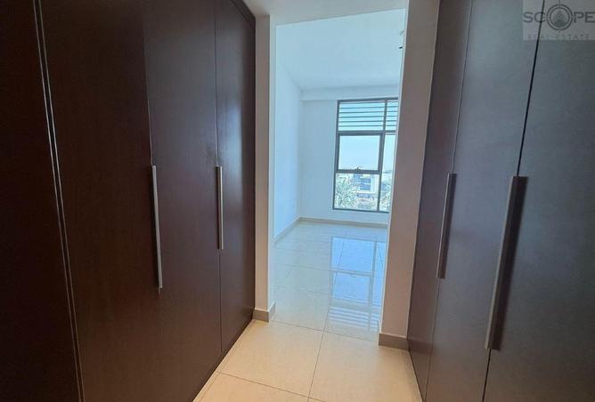 70698380 - صورة العقار 2