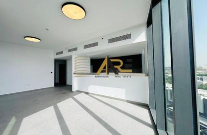 Apartment - 3 Bedrooms - 3 Bathrooms for rent in The Gate - Aljada - Sharjah