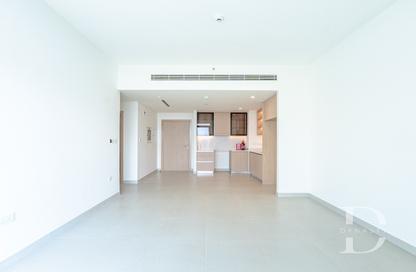 Apartment - 2 - 2 for rent in Golf Heights - The Views - Dubai