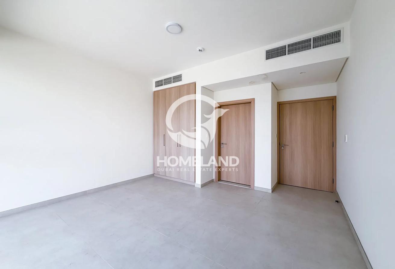Park View | Brand New | Ready to Move | Single Row photo 13