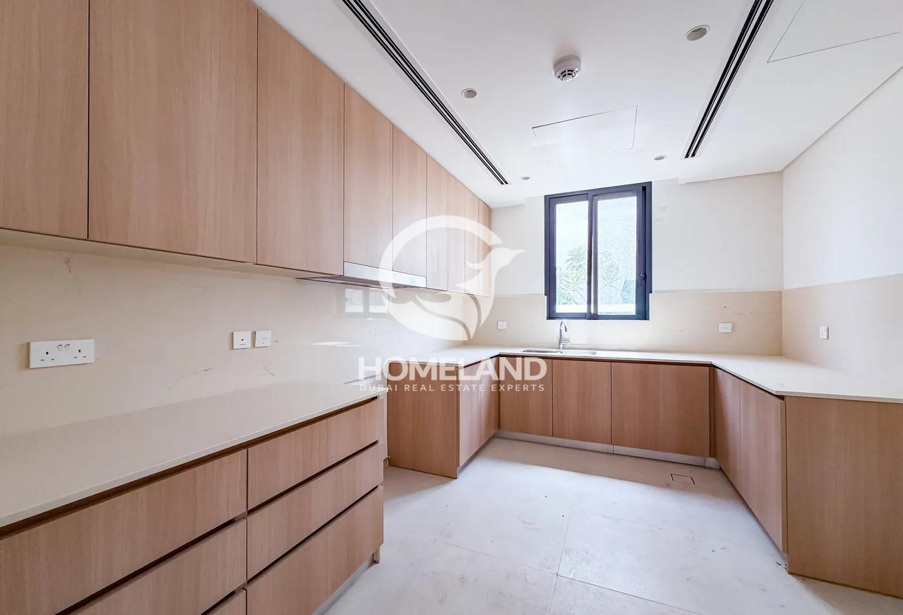 Park View | Brand New | Ready to Move | Single Row photo 6