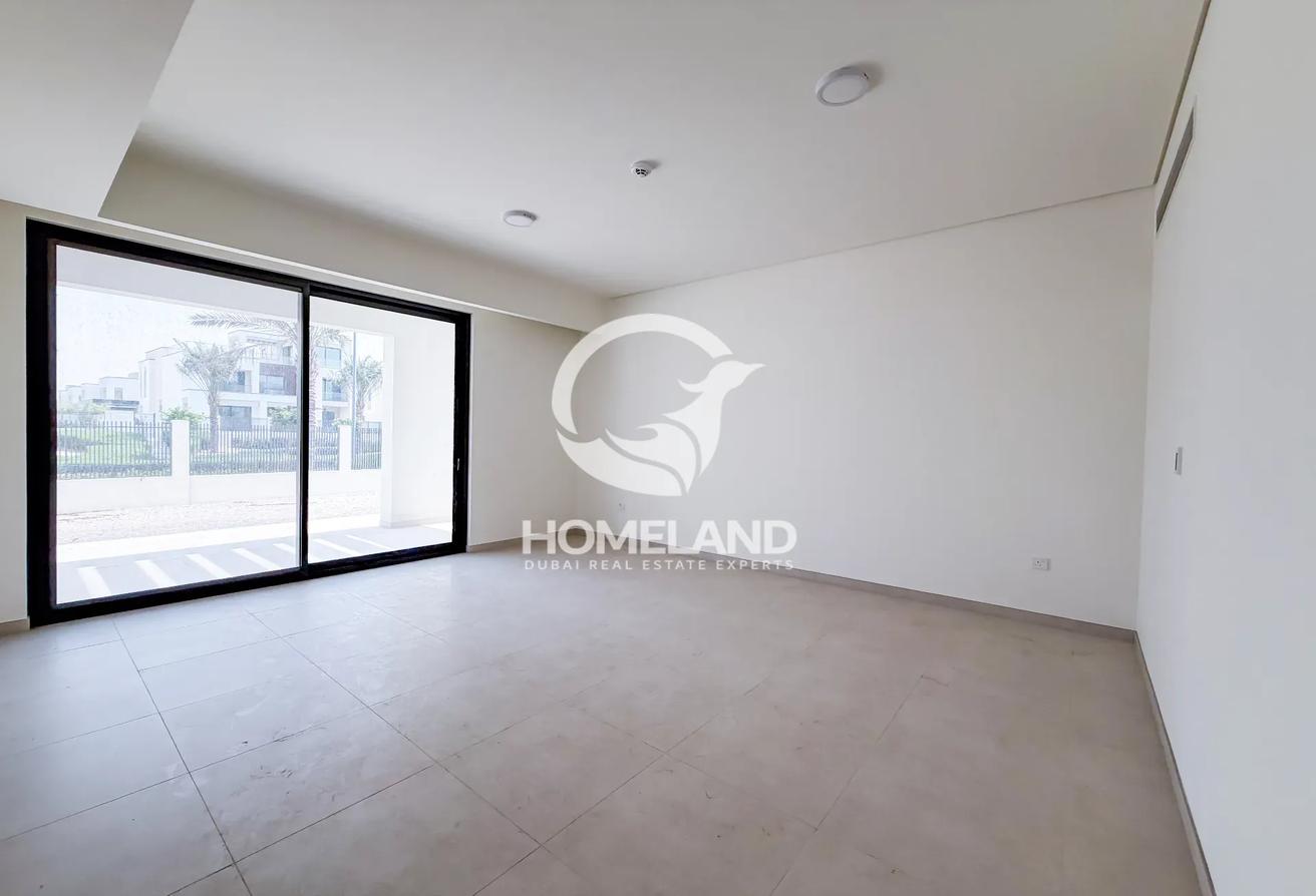 Park View | Brand New | Ready to Move | Single Row photo 12