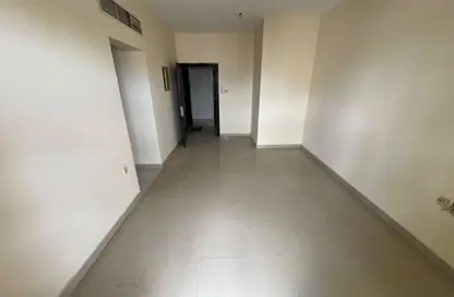 Apartment - 1 Bedroom - 1 Bathroom for rent in Ajman Corniche Road - Ajman