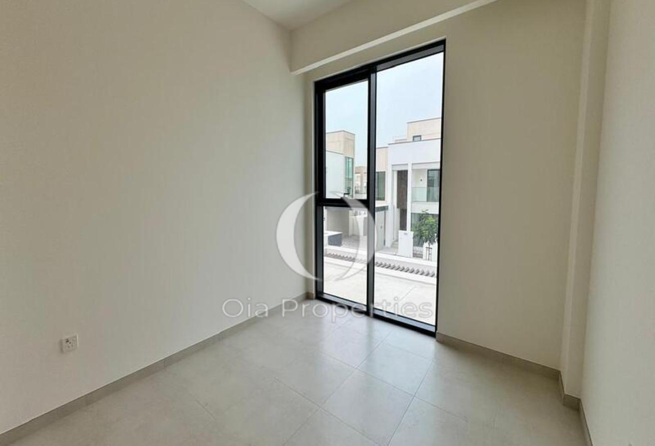 Negotiablel Schedule your viewing nowIPark View photo 11