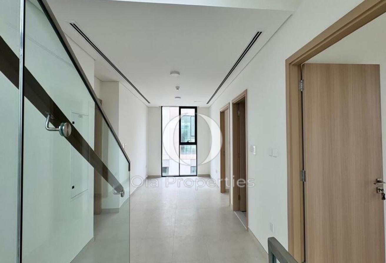 Negotiablel Schedule your viewing nowIPark View photo 9