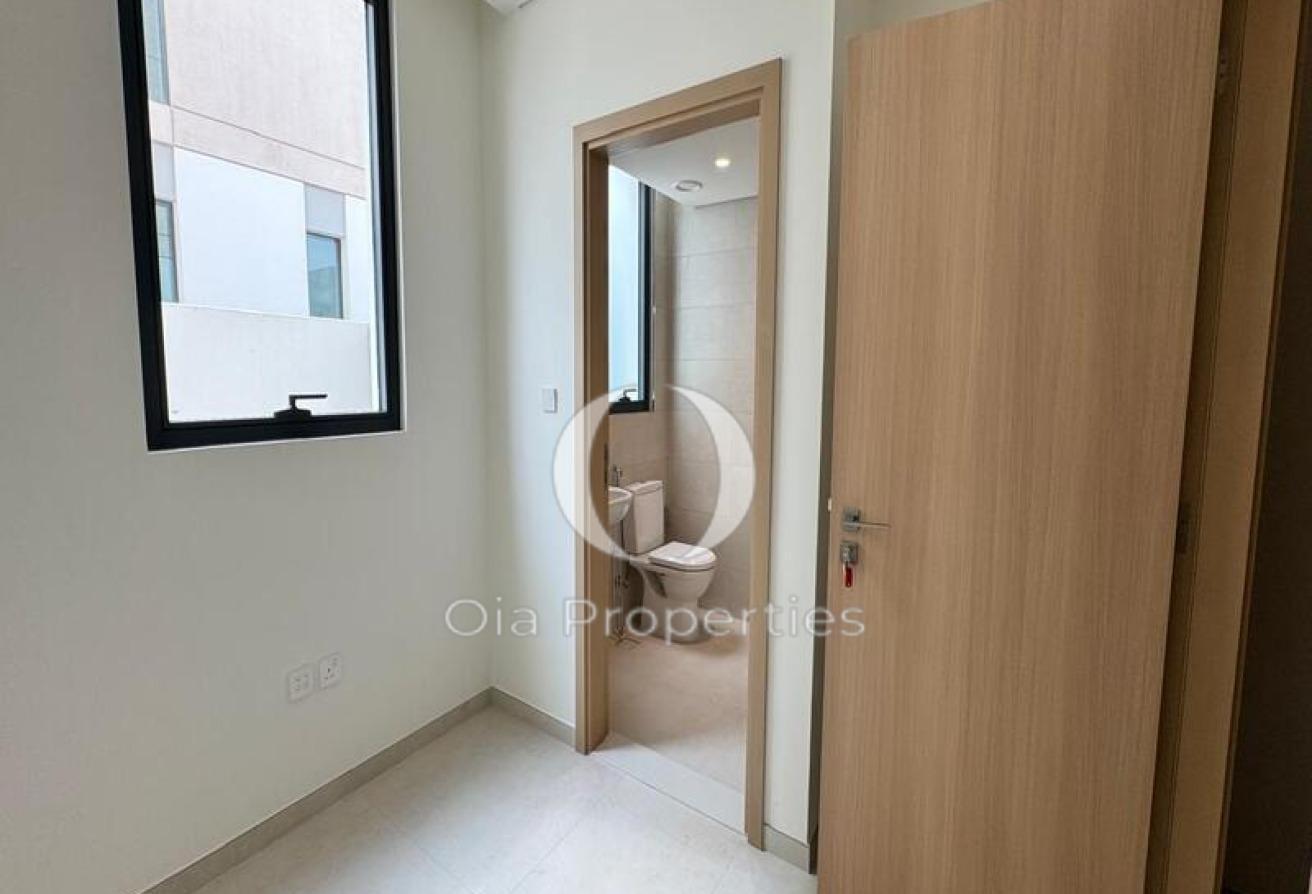 Negotiablel Schedule your viewing nowIPark View photo 5