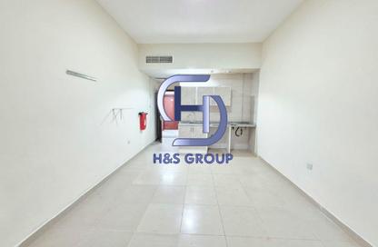 Apartment - Studio - 1 Bathroom for rent in Fire Station Road - Muwaileh - Sharjah