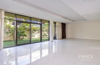 Villa - 5 Bedrooms - 6 Bathrooms for sale in Silver Springs 1 - Silver Springs - DAMAC Hills - Dubai