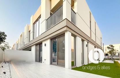 Villa - 4 Bedrooms - 5 Bathrooms for rent in Aura Gardens - Tilal Al Ghaf - Dubai