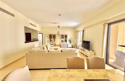 Apartment - 1 Bedroom - 2 Bathrooms for rent in Rimal 2 - Rimal - Jumeirah Beach Residence - Dubai