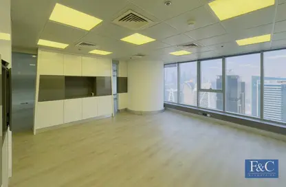 Office Space - Studio - 1 Bathroom for rent in Platinum Tower (Pt Tower) - JLT Cluster I - Jumeirah Lake Towers - Dubai