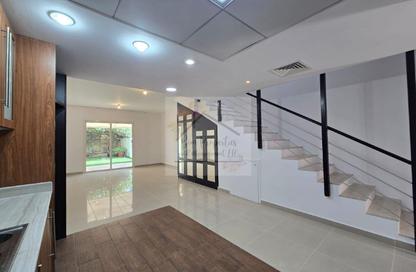 Villa - 3 Bedrooms - 4 Bathrooms for rent in Arabian Style - Al Reef Villas - Al Reef - Abu Dhabi