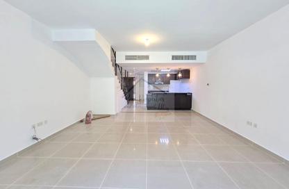 Villa - 3 Bedrooms - 4 Bathrooms for rent in Arabian Style - Al Reef Villas - Al Reef - Abu Dhabi