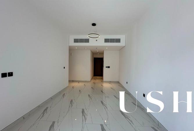 98710898 - Property Image 3