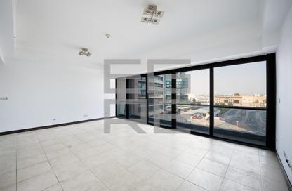 Apartment - 1 Bedroom - 2 Bathrooms for rent in Goldcrest Views 1 - JLT Cluster V - Jumeirah Lake Towers - Dubai