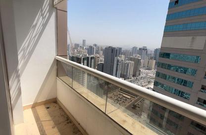 Apartment - 3 Bedrooms - 4 Bathrooms for sale in Al Khan Corniche - Al Khan - Sharjah
