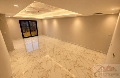 Apartment - 1 Bedroom - 2 Bathrooms for rent in Muwaileh 29 Building - Muwaileh - Sharjah