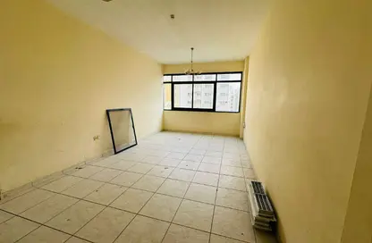 Apartment - 1 Bedroom - 1 Bathroom for rent in Al Mahatta - Al Qasimia - Sharjah