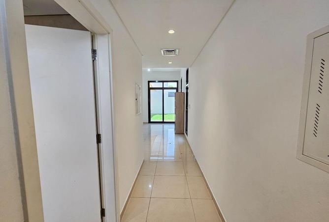 16180225 - Property Main Image