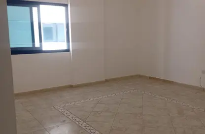 شقة - 2 غرف نوم - 3 حمامات للايجار في المجاز 3 - المجاز - الشارقة