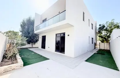 Townhouse - 4 Bedrooms - 5 Bathrooms for rent in Nasma Residence - Al Tai - Sharjah