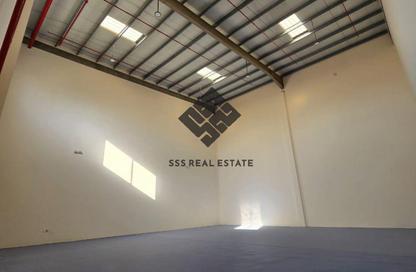 Warehouse - Studio for rent in Umm Dir - Umm Al Quwain