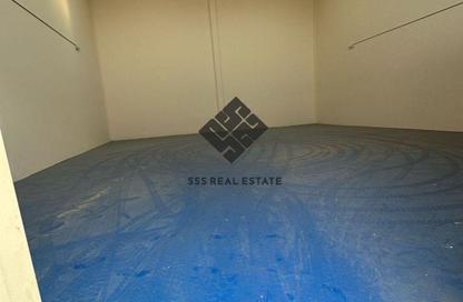 Warehouse - Studio for rent in Umm Dir - Umm Al Quwain